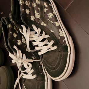 Vans glow in the dark dino size 13.5